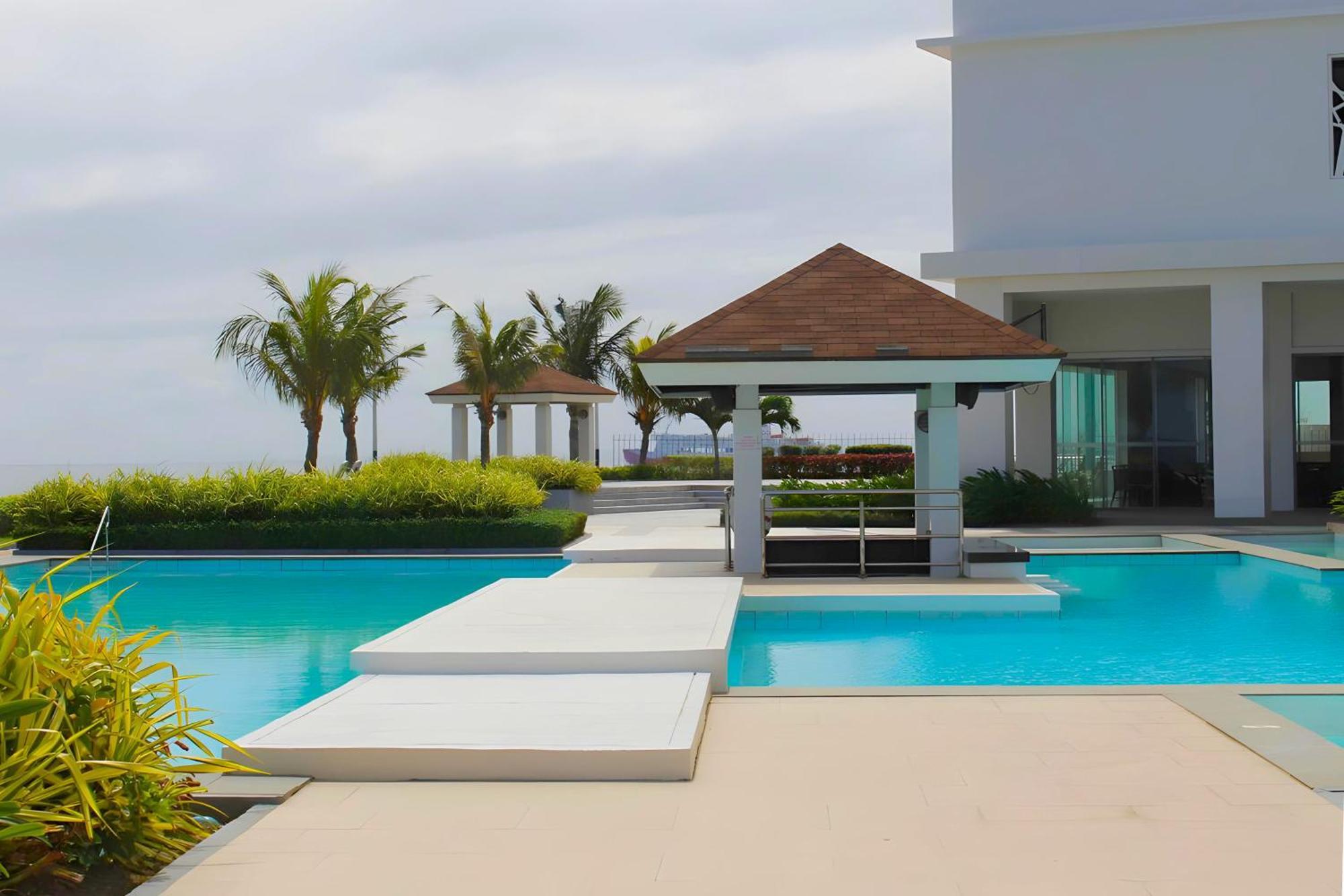 Arterra Seaview Resort Мактан Экстерьер фото